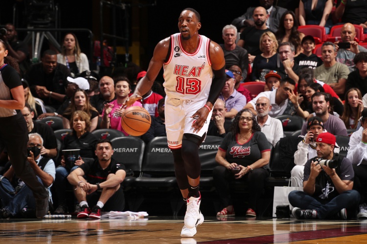 天博体育-帕森斯：教练把球员留场上破纪录是常规操作 这次被放大只因83分